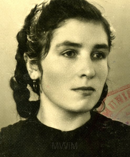 KKE 4517.jpg - Leonarda Filipow w wieku 28 lat, Olsztyn, 1956 r.